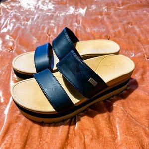 Reef Hi Vista Size 7